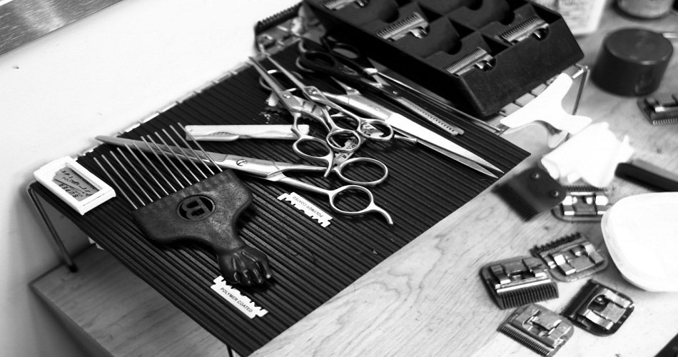 Essential Supplies & Tools That Every Barber Should Have