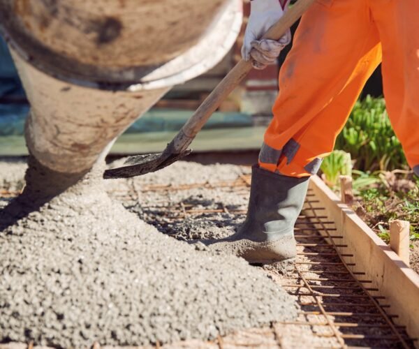 Do I need qualifications to become a professional concreter?