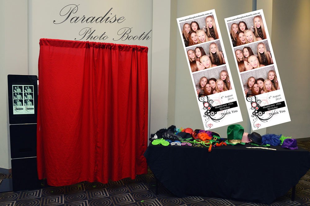 Reasons Why You Should Include A Photobooth At Your Next Event Web Bloggers 6153