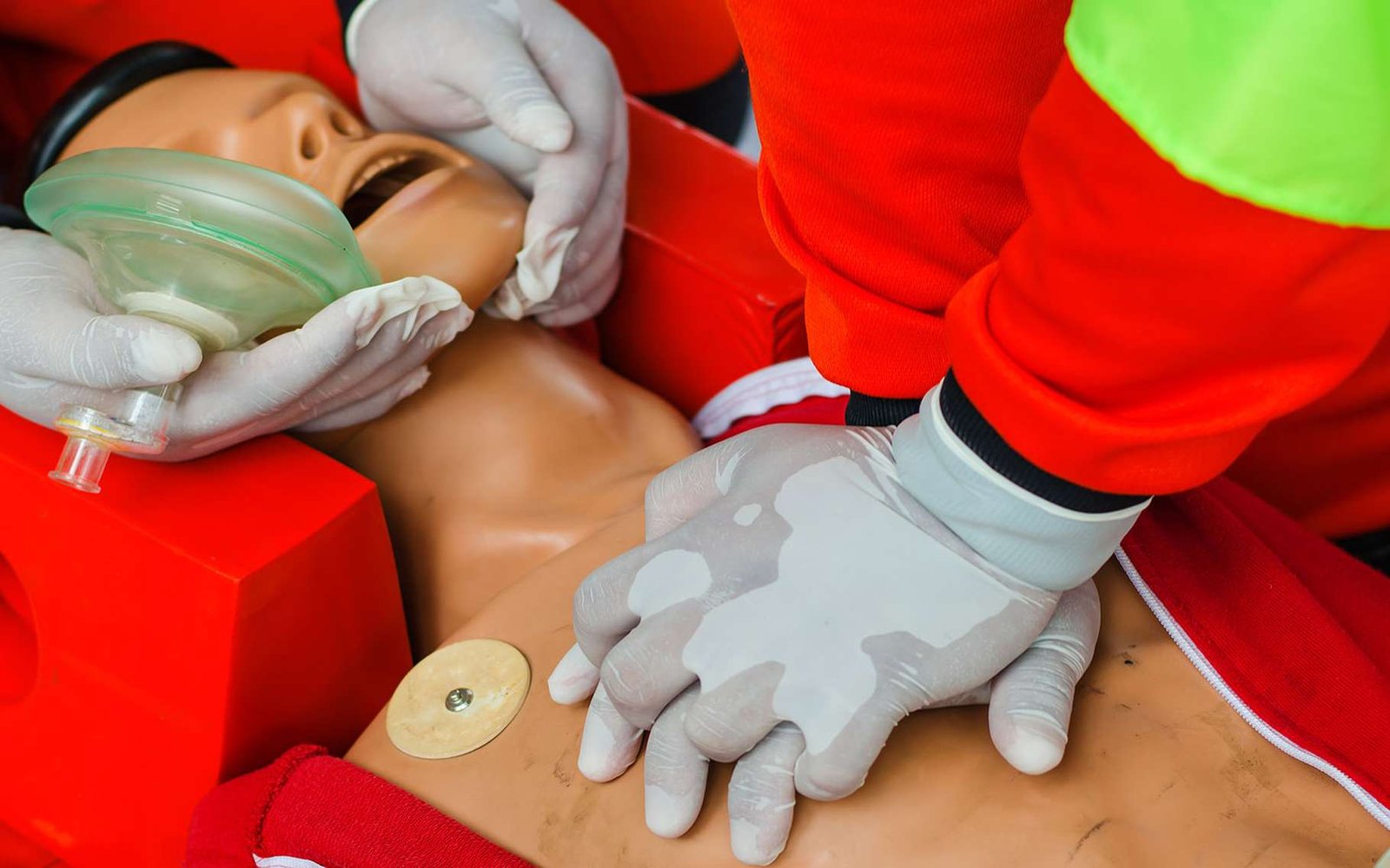 Why Should Every School Have a Remote First Aid Course?